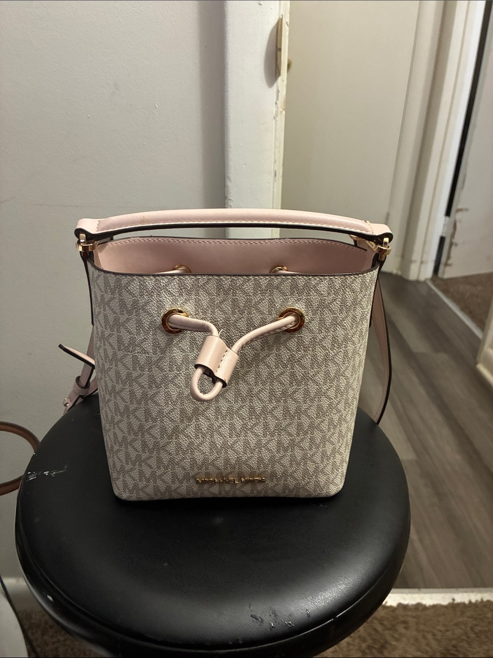 Michael Kors Pink Logo Drawstring Bucket Crossbody Bag